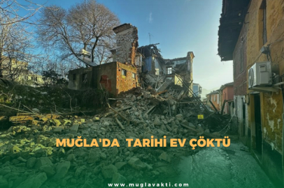 Muğla'da  Tarihi Ev Çöktü